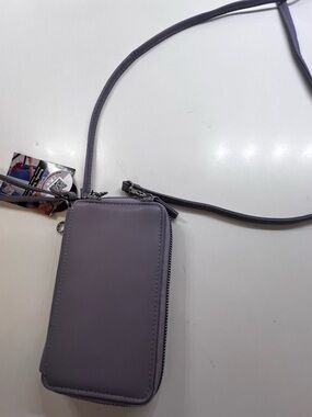 MUNDI LAVENDER VERSATILE 3 IN  1 WRISTLET, WALLET  & CROSSBODY BAG. NWT.